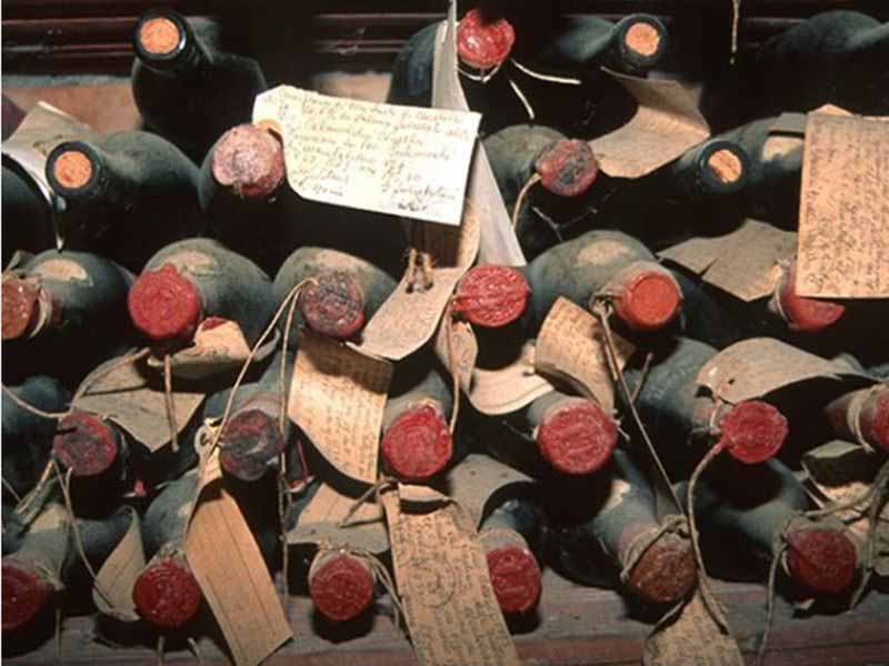 Degustazione vini Toscana - cerimonia del Tappo Brunello Montalcino Fattoria Barbi