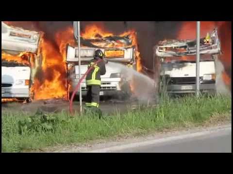 Fiamme a Ponte a Niccheri, 6 camper distrutti