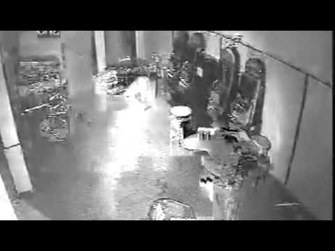 Il circolo sotto assedio: nuova visita dei ladri / VIDEO