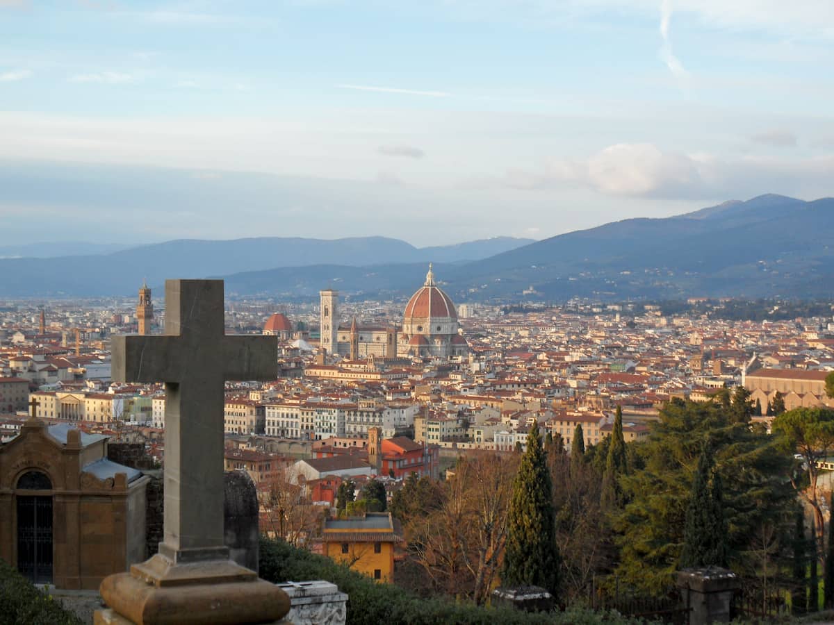 Cimitero porte Sante San Miniato Firenze personaggi celebrei sepolti