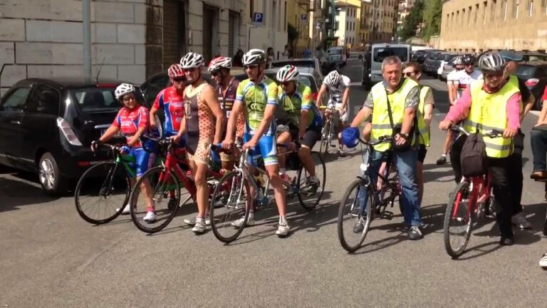 Ciclisti non vedenti sulle strade di Bartali, la partenza