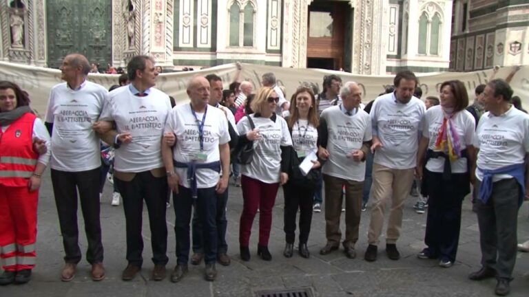 In mille per ”Abbraccia il Battistero”