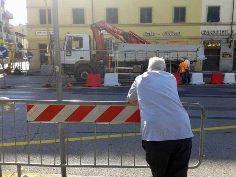 Tramvia, lavori in piazza Dalmazia. E chiude largo Palagi