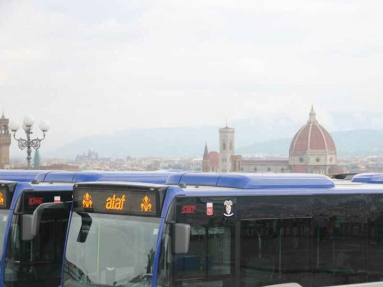 A Firenze oggi sciopero di bus e tramvia