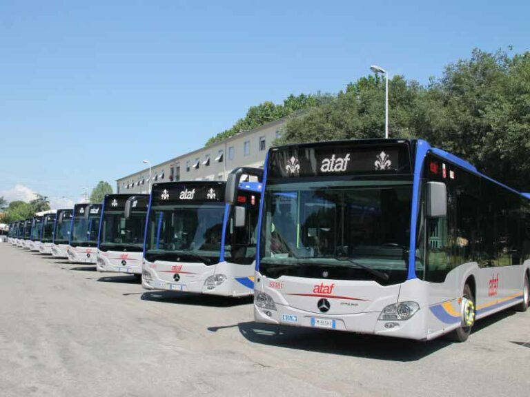 Tramvia T2 e autobus Ataf: cosa cambia per 9 linee