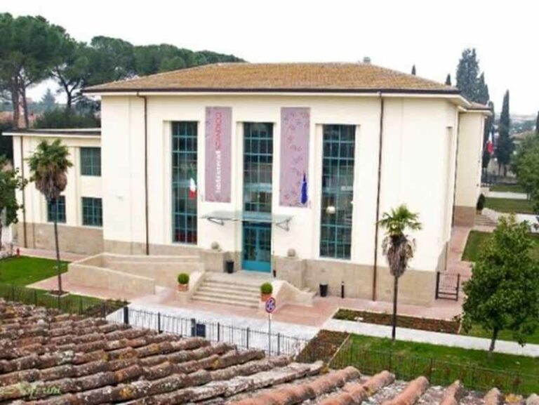 L’arena estiva? è in biblioteca