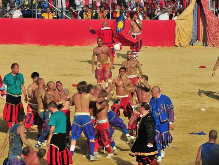 Finale del calcio storico fiorentino, al via la vendita dei biglietti