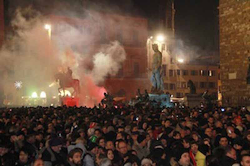 In 150mila in piazza per festeggiare il nuovo anno / FOTO