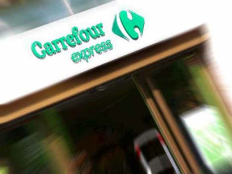 Carrefour compra i punti ”Il Centro”