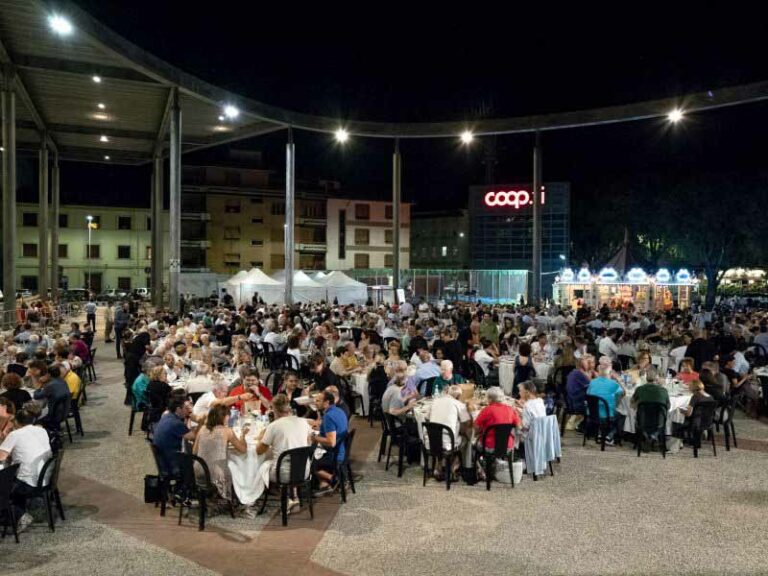 Cena sotto le stelle per il Meyer