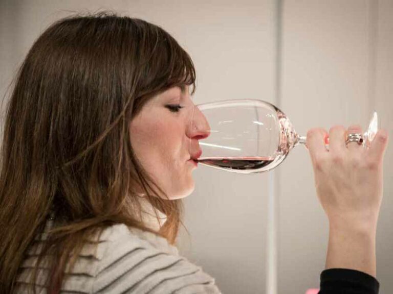 Pesce e vino rosso, questo matrimonio s’ha da fare