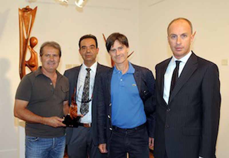 Fiesole: Cheri dona una scultura alla Fondazione Tommasino Bacciotti