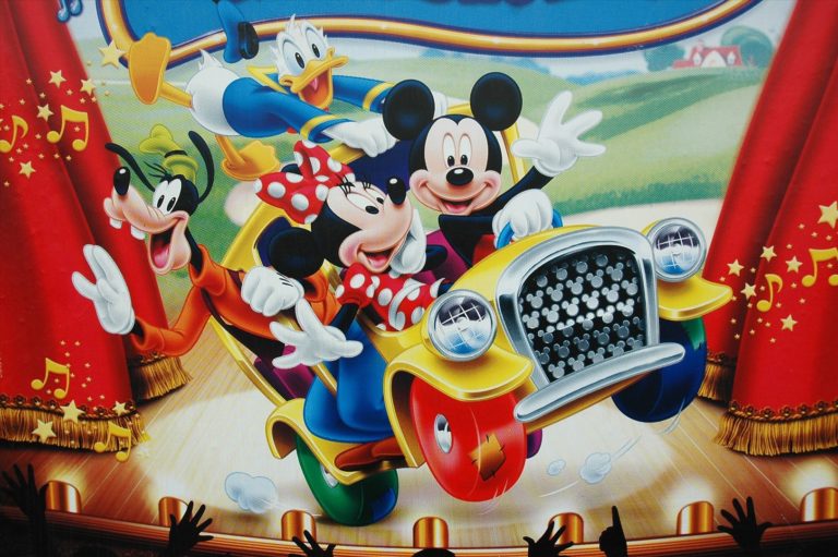 Disney on Ice compie trent’anni e riparte da Firenze