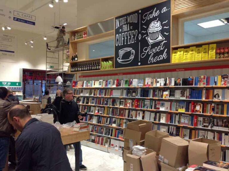 Una libreria per chi viaggia. Ecco la Feltrinelli di S.Maria Novella