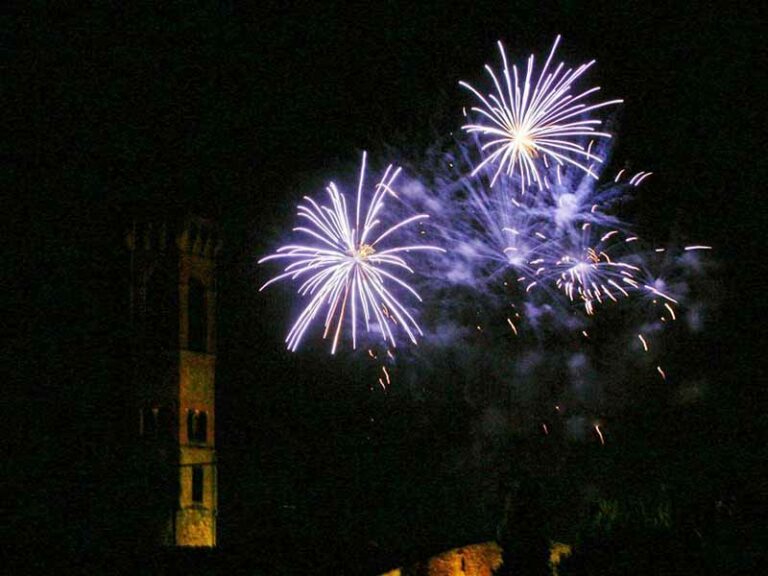 Badia fa festa: dai ‘fochi’ alle cene davanti l’abbazia