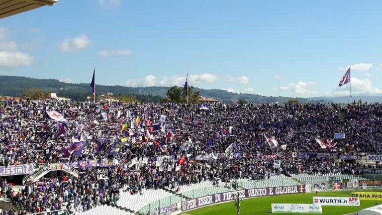 Disastro viola. Il Verona passeggia al Franchi