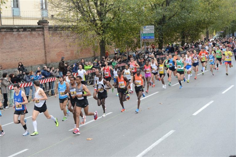 Torna in Europa lo scettro della Maratona di Firenze