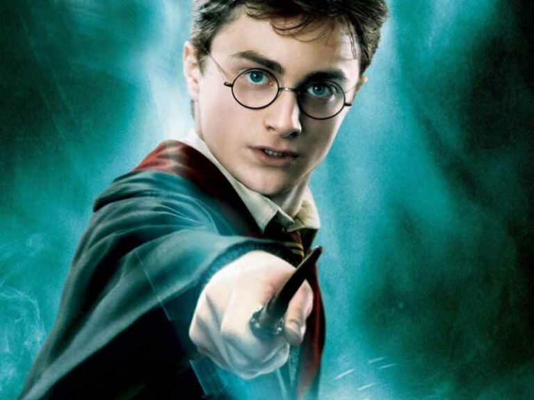 Raduno degli aspiranti Harry Potter a Pisa