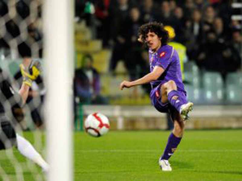 Fiorentina, niente Milan per Jovetic: l’attaccante fuori due settimane