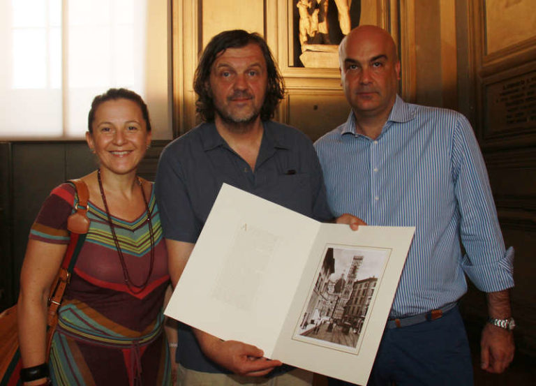 Emir Kusturica a Palazzo Vecchio, in attesa del suo nuovo musical