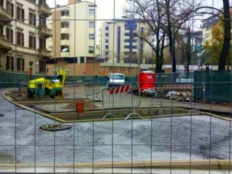 Tramvia, si allarga il cantiere in via di Novoli