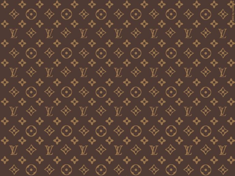 Scoperta fabbrica di falsi Louis Vuitton. Denunciato il titolare cinese