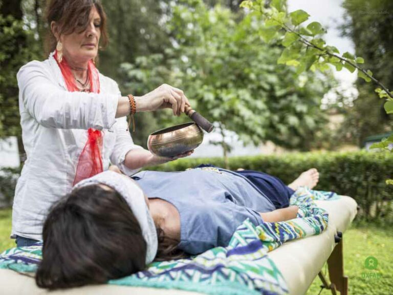 Yoga e massaggi orientali nel Giardino Torrigiani