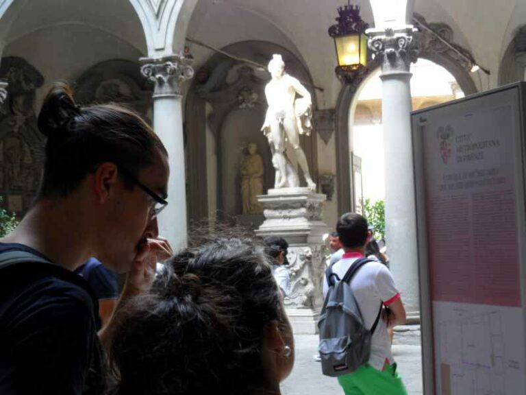 Palazzo Medici Riccardi apre (gratis) le sue due corti