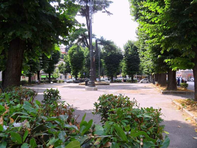 Piazza Pier Vettori, i cittadini decidono il futuro dell’area