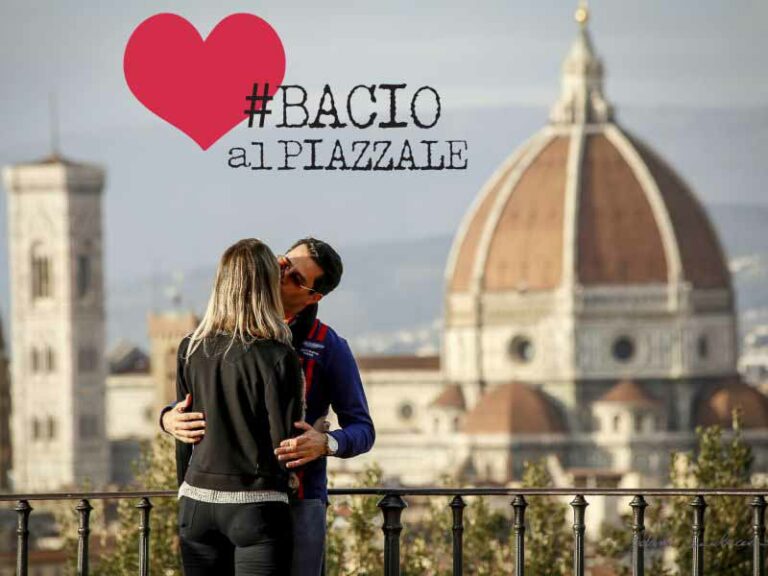 La porti un bacione al piazzale (Michelangelo)