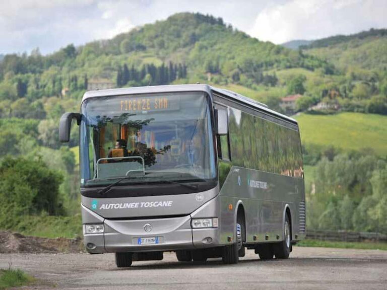 Sconti per gli abbonamenti di bus e pullman in Toscana