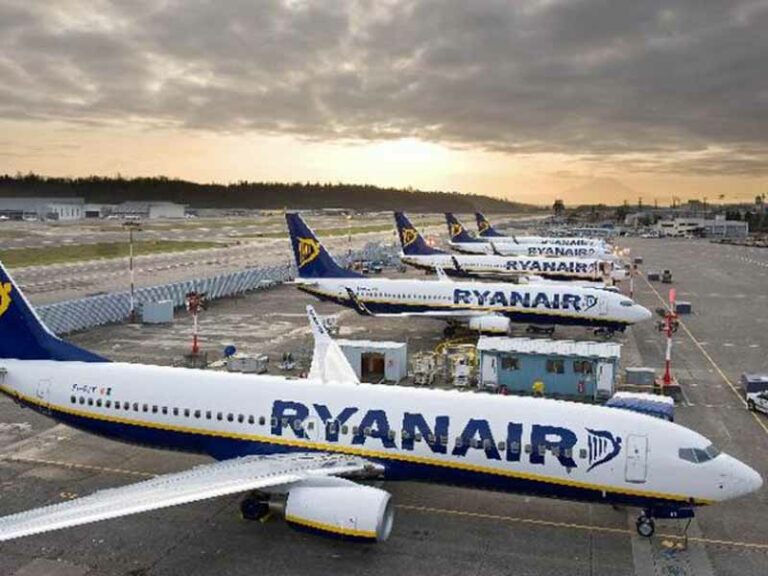 Lavoro, Ryanair cerca personale