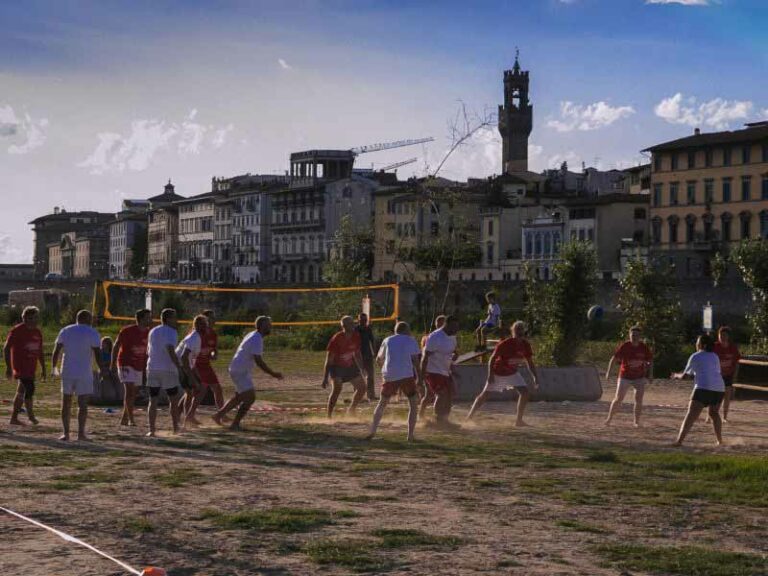 Rugby in riva d’Arno