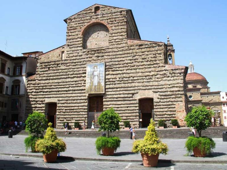 Ecco dove andranno i banchi di San Lorenzo