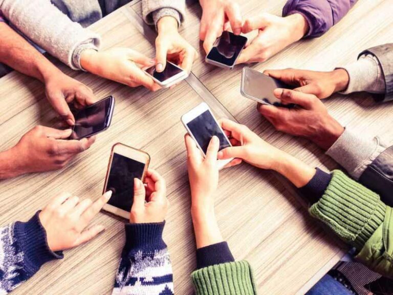 Siamo malati di smartphone