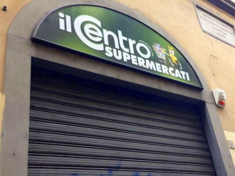Chiude il Centro supermercati. L’appello dei dipendenti