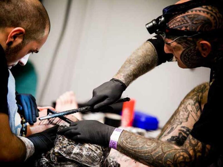 Una pelle nuova per Firenze: inizia la Tattoo Convention