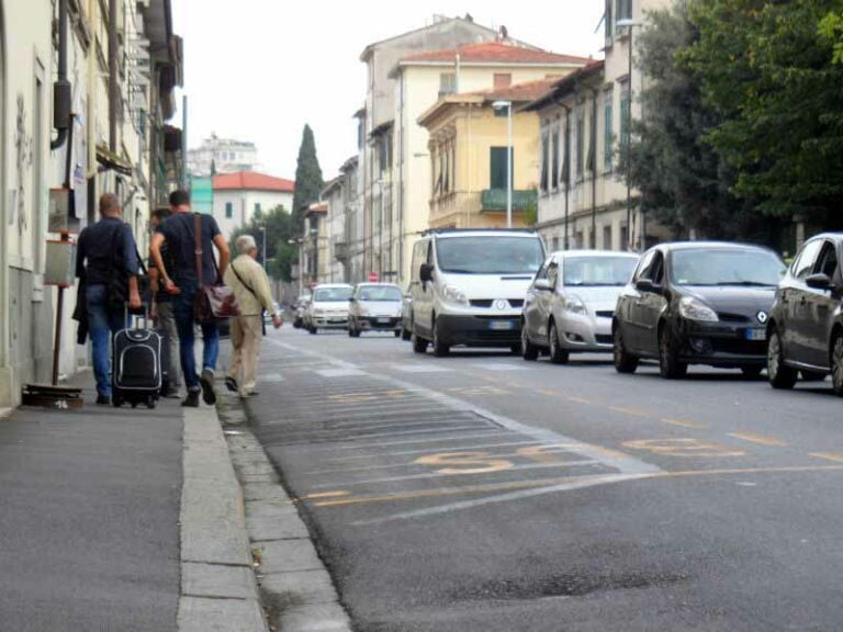 Sciopero Ataf e corteo in centro. Venerdì da ingorgo