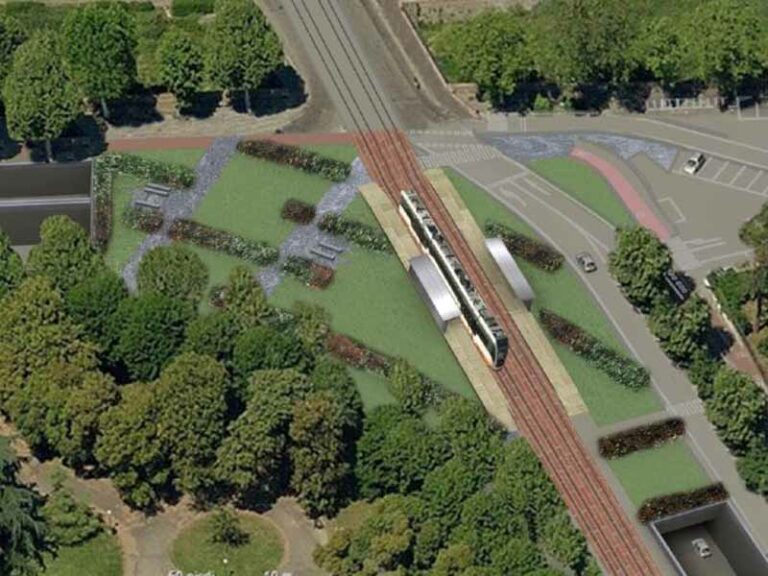 Oriana Fallaci: Firenze le intitolerà piazzale, giardino e fermata tram
