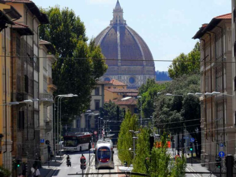 Bus e tramvia, cos’è cambiato per 26 linee Ataf