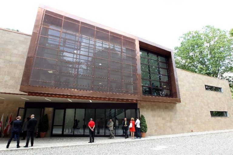 Assi, dissequestrata la palazzina sul viale Michelangelo