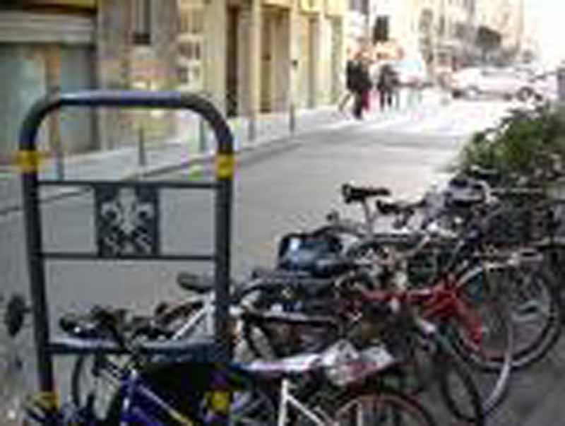 Rubava biciclette per poi rivenderle in piazza Indipendenza: preso