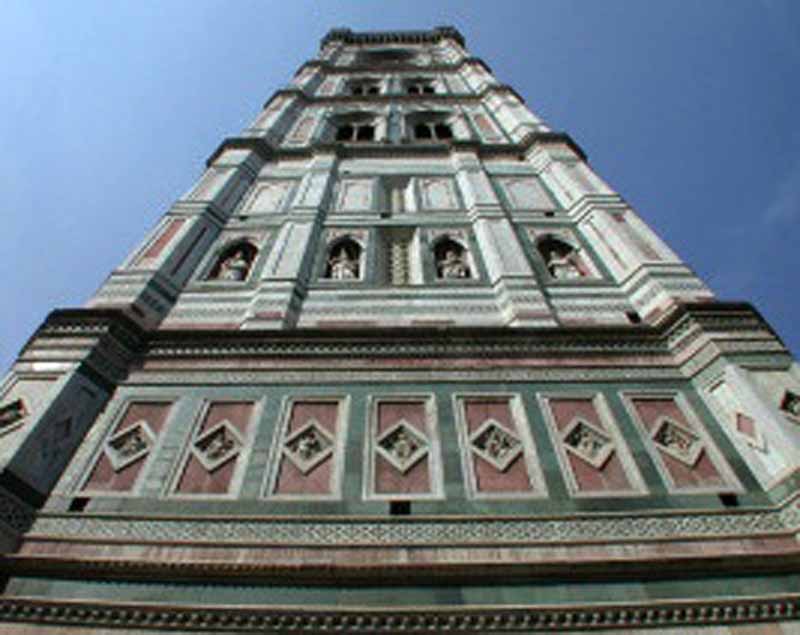 Turista sviene in cima al campanile di Giotto