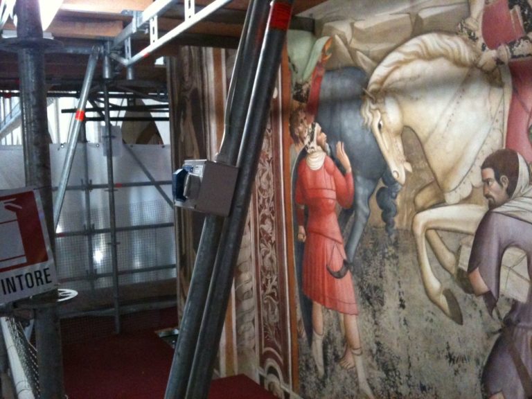 Il vero Giotto eccolo qua. Caccia al tesoro in Santa Croce / FOTO
