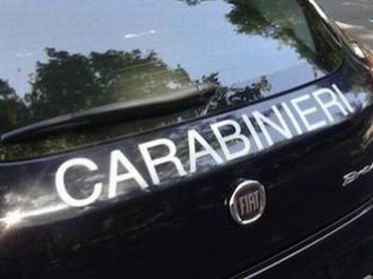 Arrestato per maltrattamenti alla compagna incinta di 5 mesi