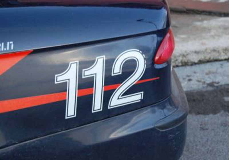 Dà fuoco a casa dell’amico dopo una lite