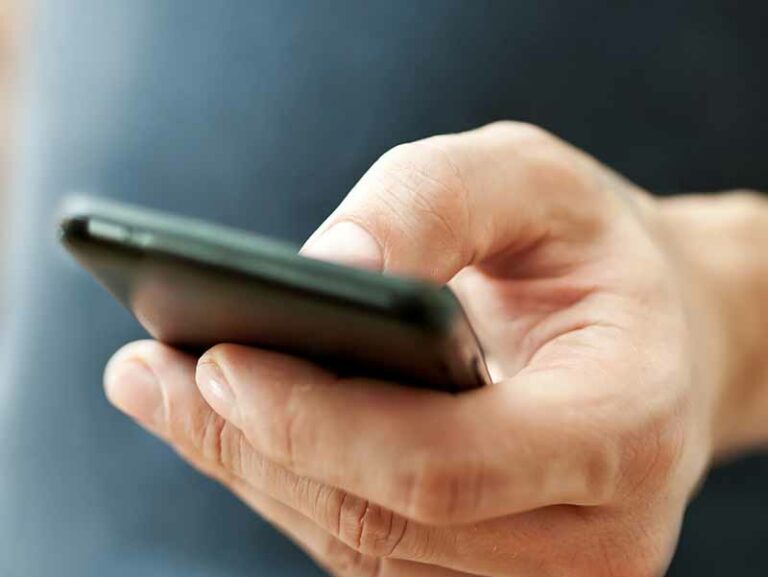 “Dacci il numero di tua sorella”: arrestati