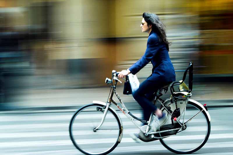 Kit salva-ciclisti a ruba: la campagna ”Bici lucenti” verso la chiusura