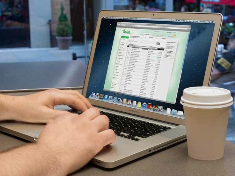Truffe online, nuove segnalazioni. Enel: ”Nessun dato richiesto per email”