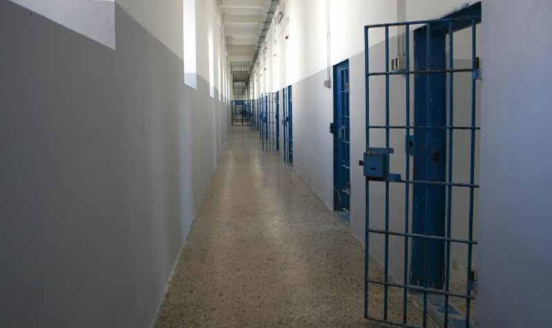 Evade durante un permesso premio, catturato